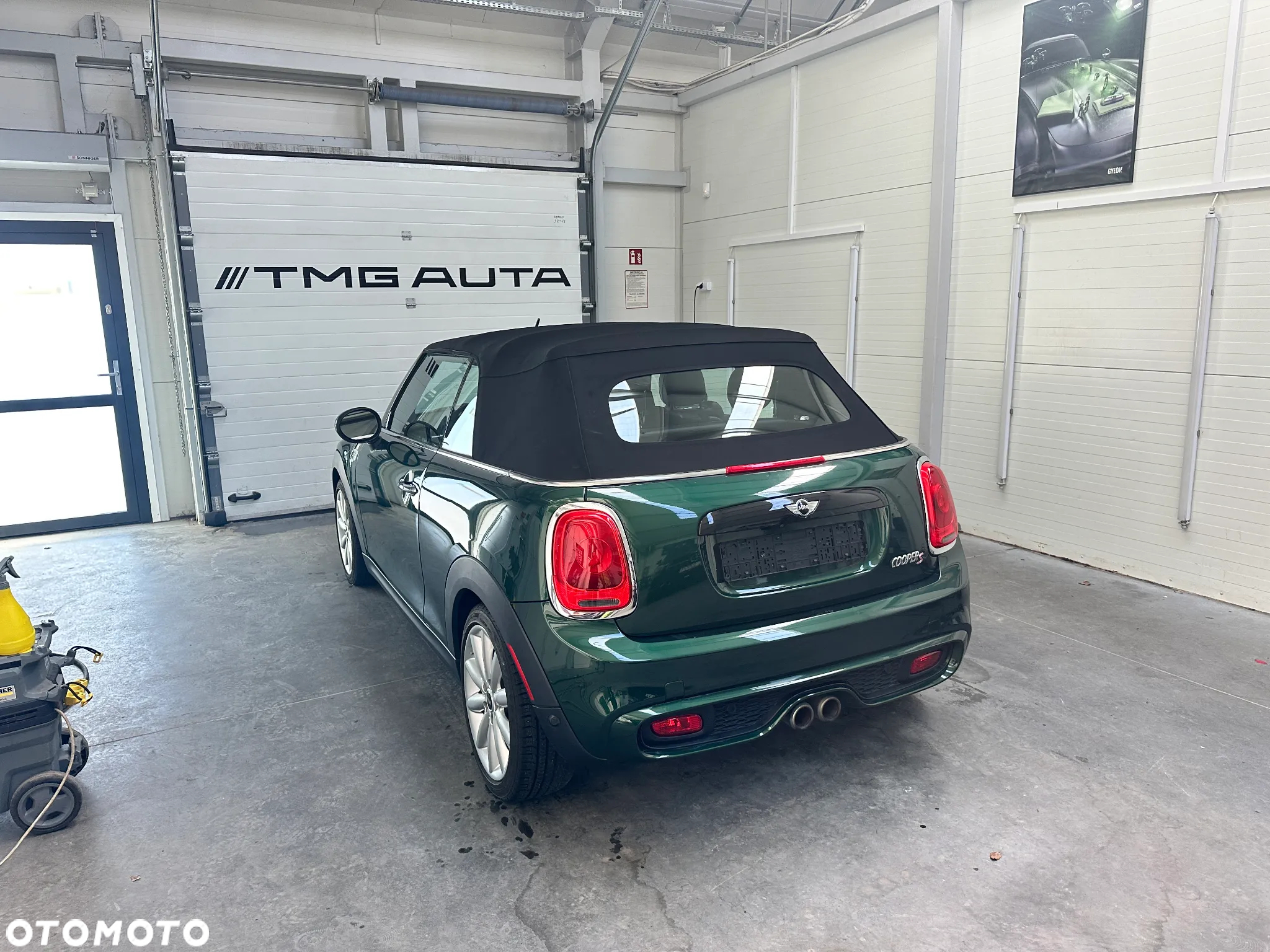 MINI Cooper S Cabrio - 3