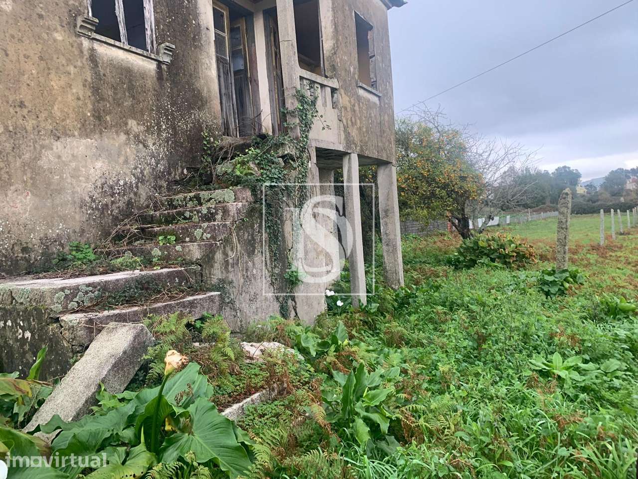 Moradia para Restaurar T4 Venda em Vila de Punhe,Viana do Castelo - Grande imagem: 4/42