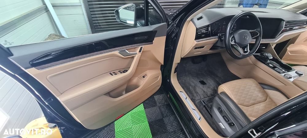 Volkswagen Touareg V6 TDI Elegance - 8