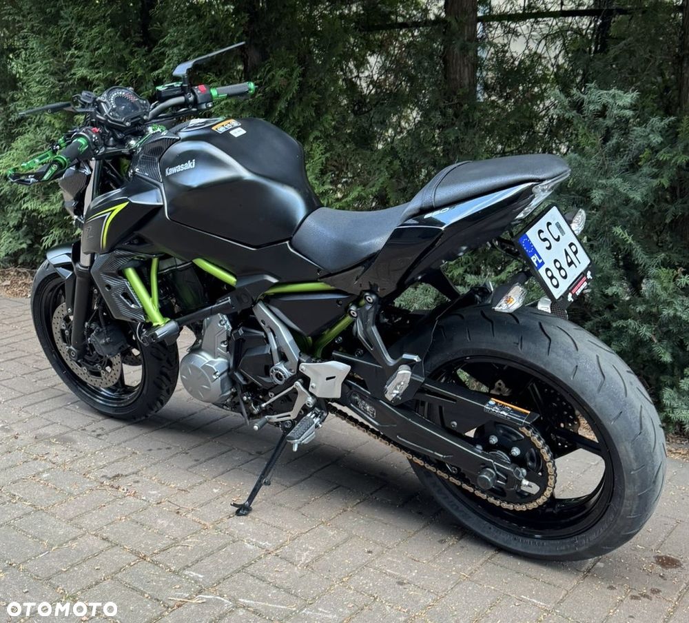 Kawasaki Z 650 - 10