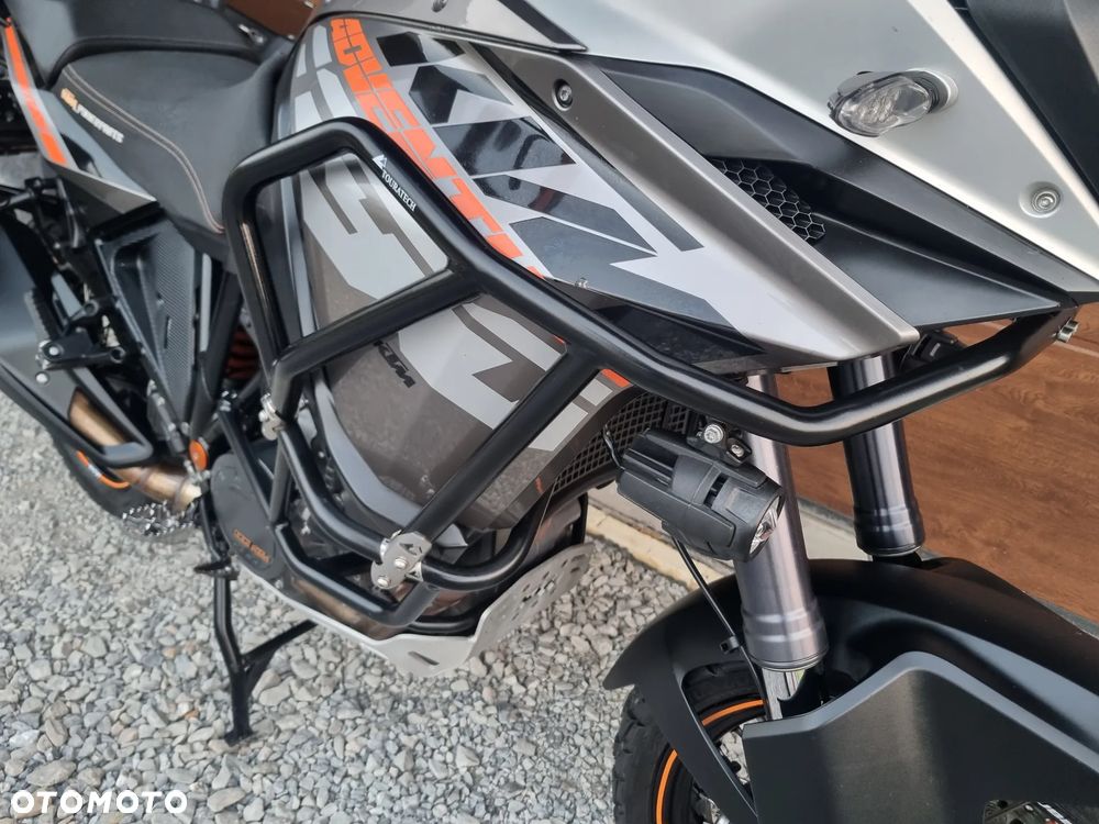 KTM Adventure - 36