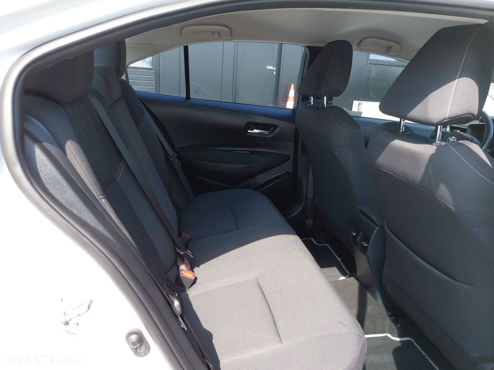 Toyota Corolla 1.8 Hybrid Comfort - 10