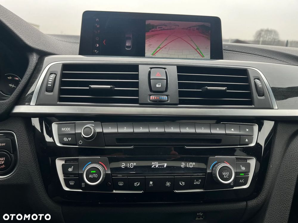 BMW Seria 4 420d xDrive Luxury Line - 29