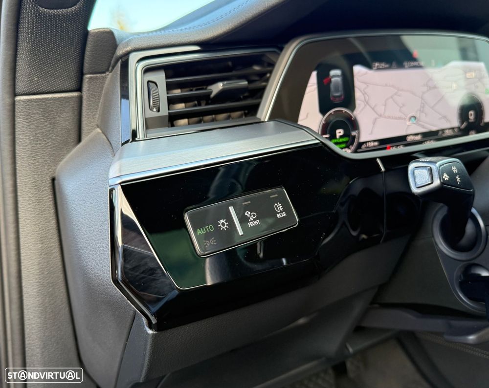 Audi e-tron Sportback 55 quattro S line - 13