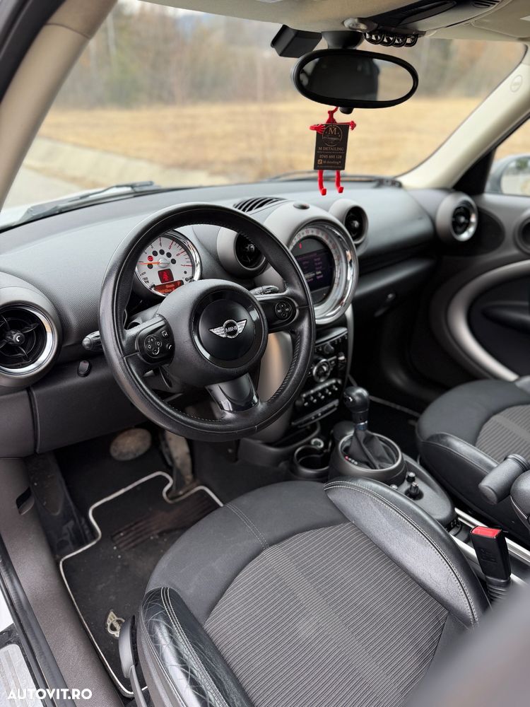Mini Countryman Cooper D ALL4 AT - 19