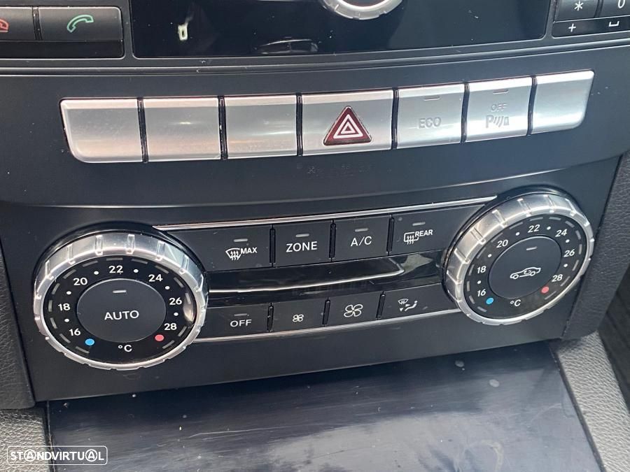 Mercedes-Benz C 180 CDi Avantgarde BlueEfficiency - 22