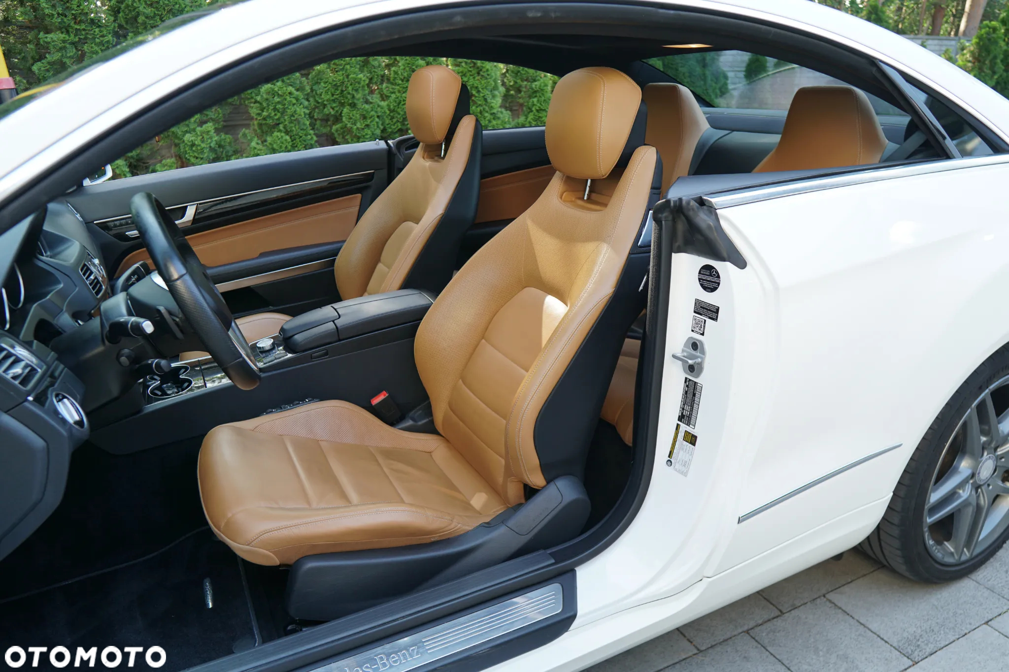 Mercedes-Benz Klasa E 400 - 17