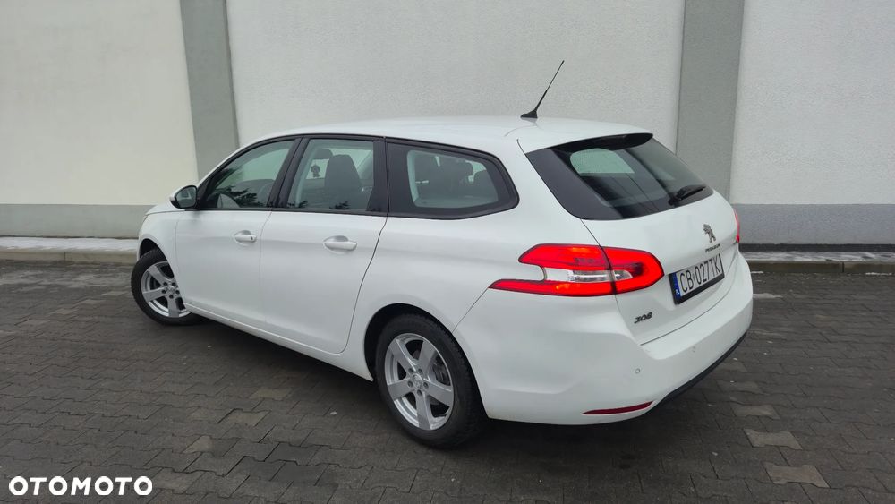 Peugeot 308 1.2 PureTech Style S&S - 4