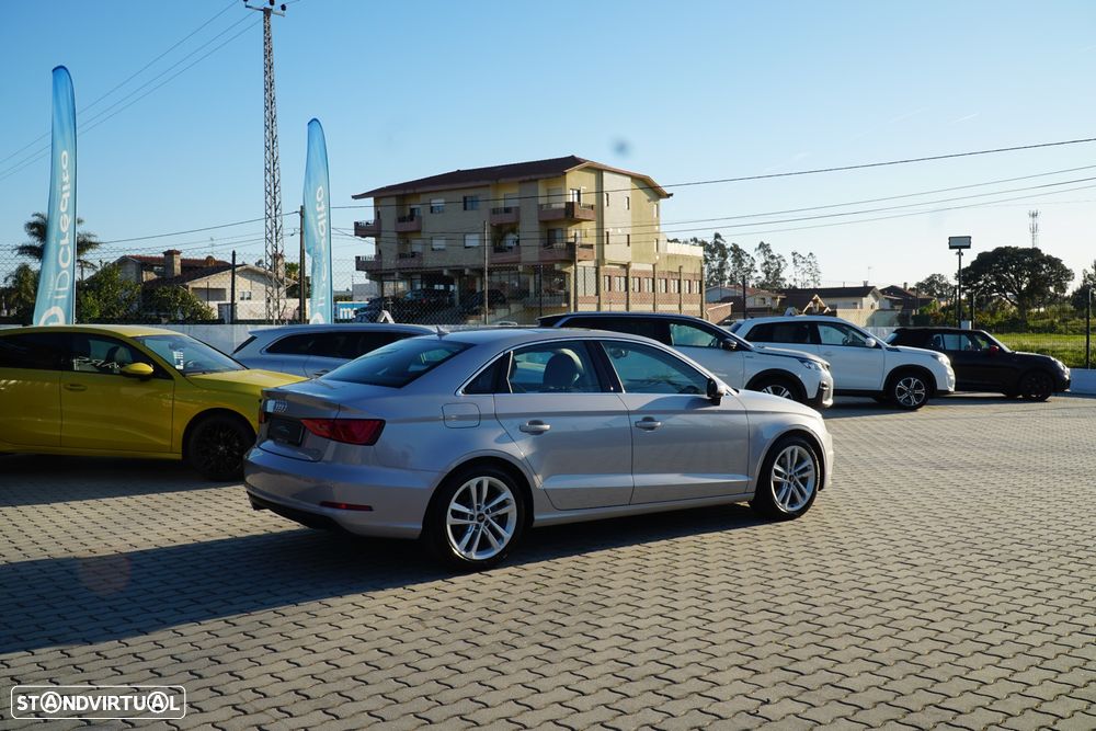 Audi A3 Limousine 2.0 TDI Attraction - 3