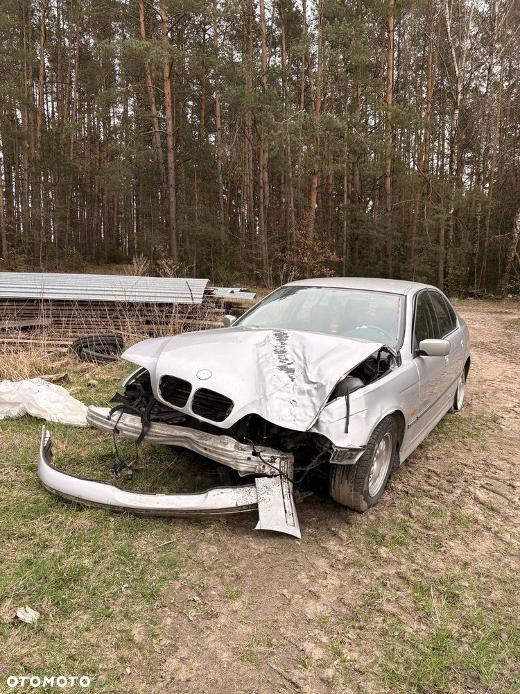 BMW Seria 5 - 1