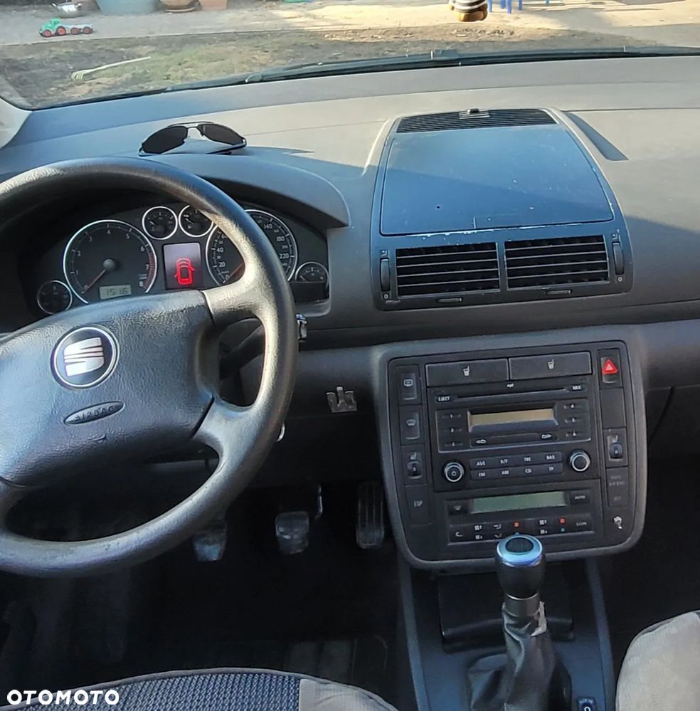 Seat Alhambra 1.8T Reference - 9