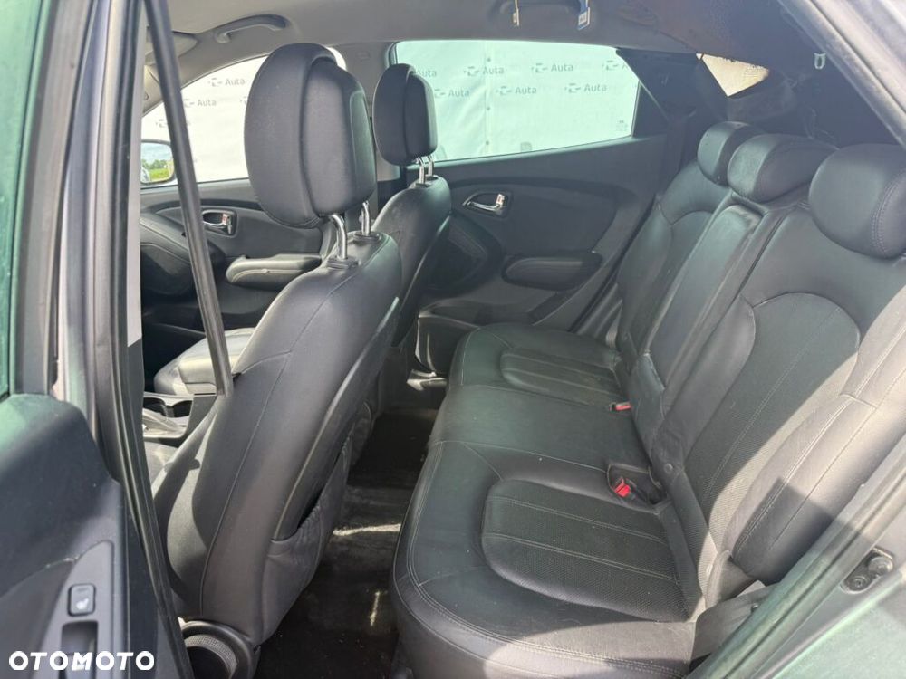 Hyundai ix35 2.0 CRDi 4WD Automatik Premium - 14