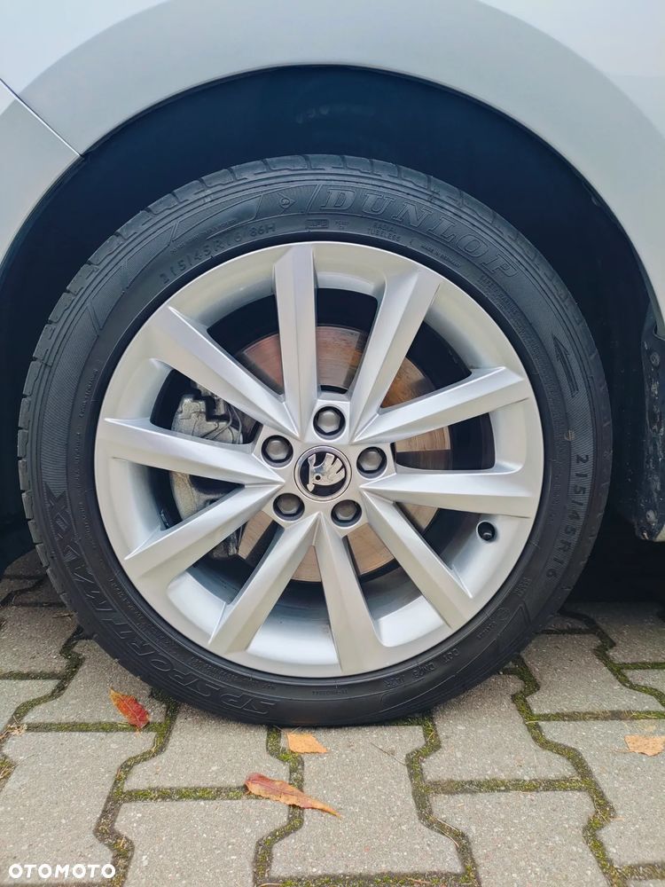 Skoda RAPID Spb 1.0 TSI Style - 13