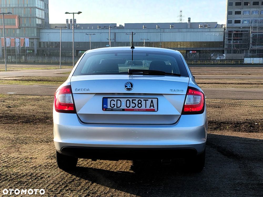 Skoda RAPID 1.0 TSI Active - 7