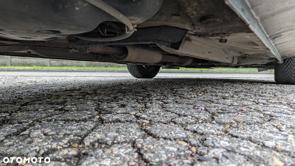 Dacia Sandero 1.2 16V Laureate - 9