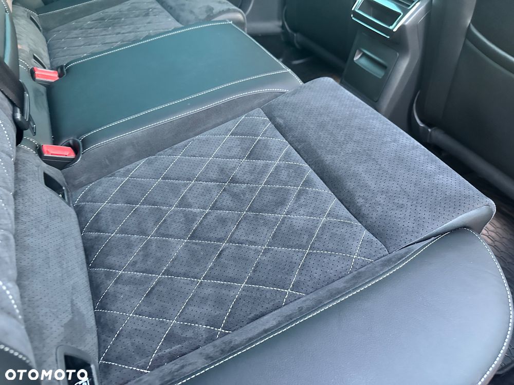 Skoda Superb 2.0 TDI SCR Sportline DSG - 15