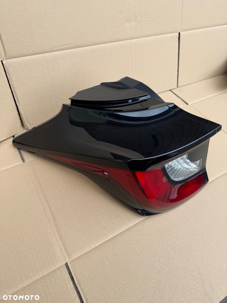 TOYOTA YARIS IV 20-25R LAMPA LEWA TYŁ ZWYKŁA - 3