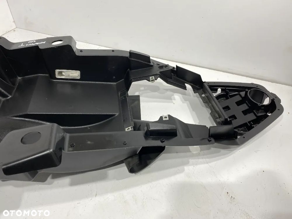 Kufer schowek Peugeot Metropolis 400 - 7