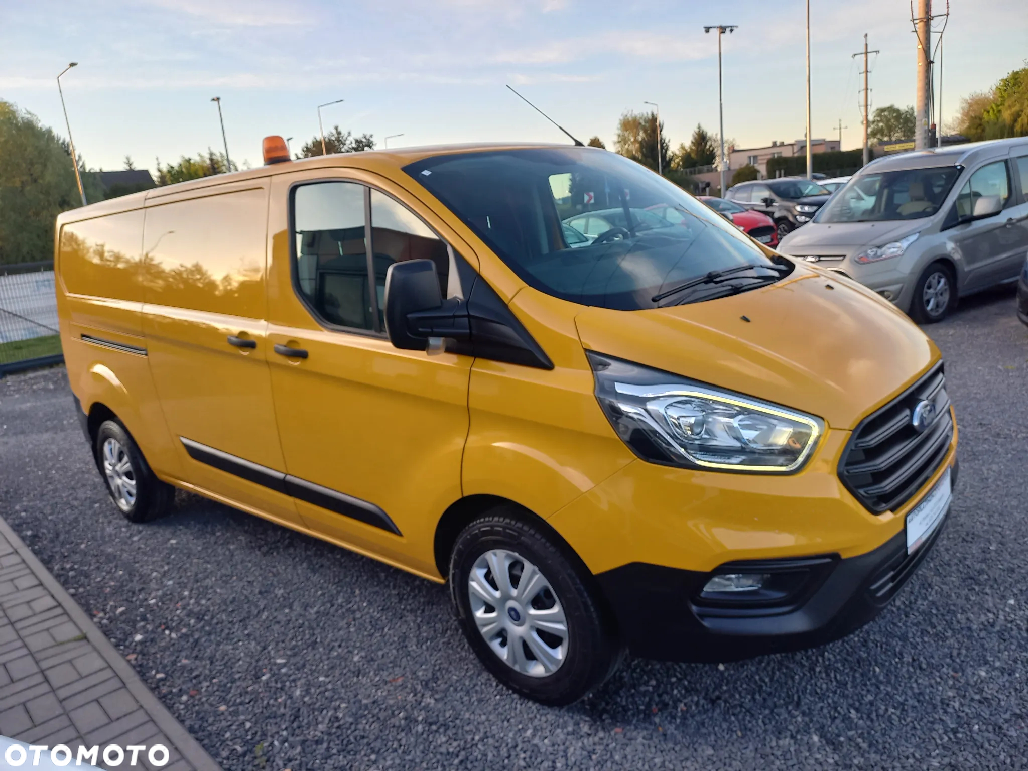 Ford Transit Custom - 10