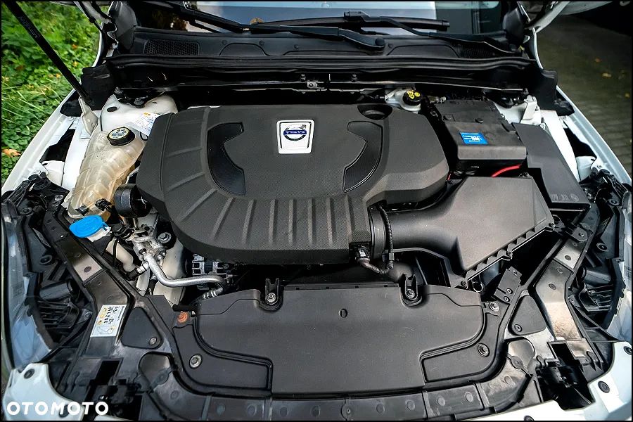 Volvo V40 Cross Country - 37