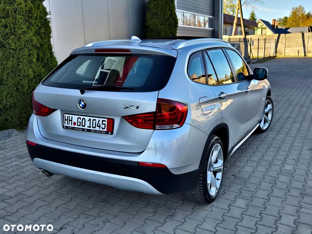 BMW X1 xDrive20d - 16