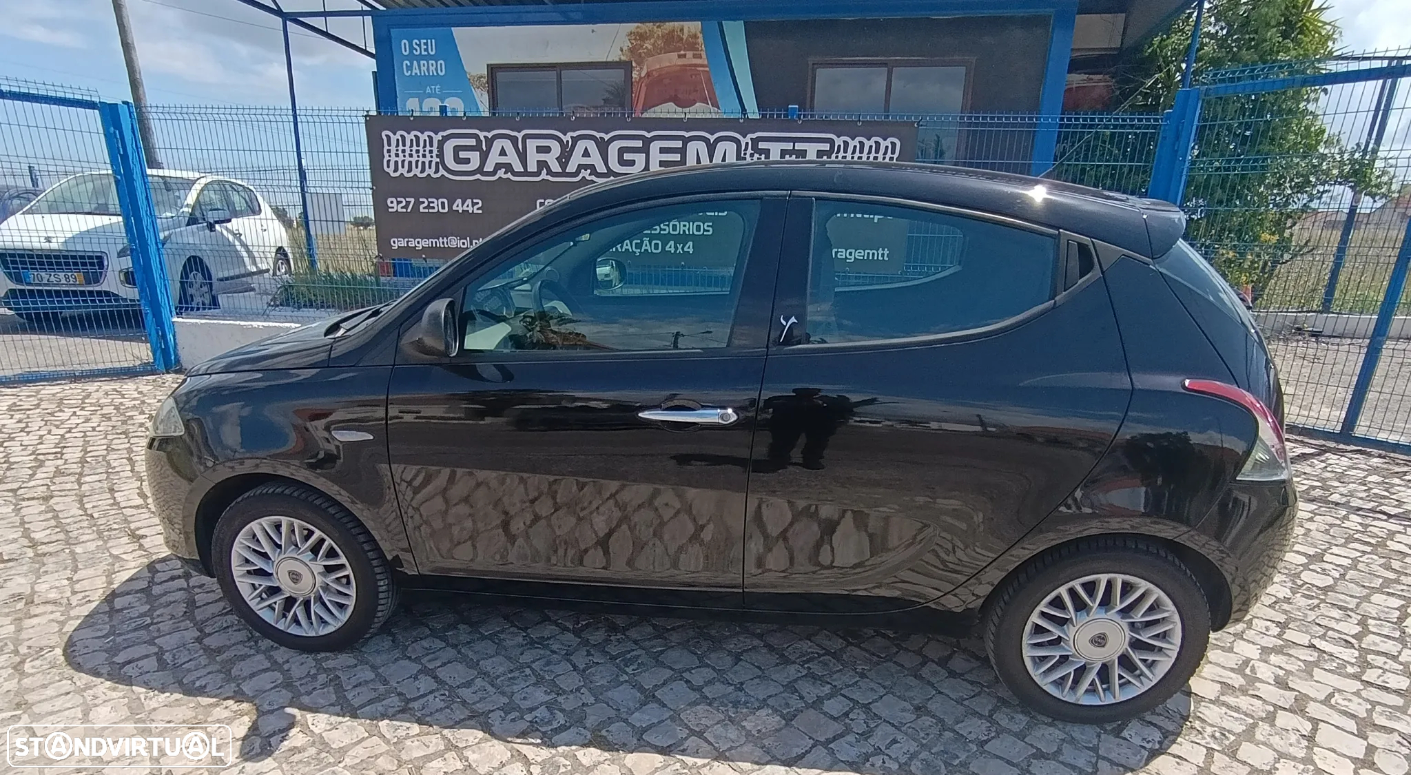 Lancia Ypsilon 0.9 TwinAir S&S S by Momodesign - 6
