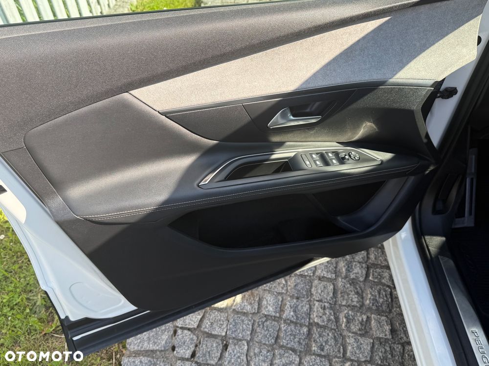 Peugeot 3008 - 12
