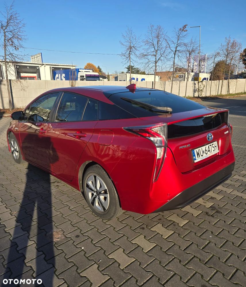 Toyota Prius Hybrid Executive - 5
