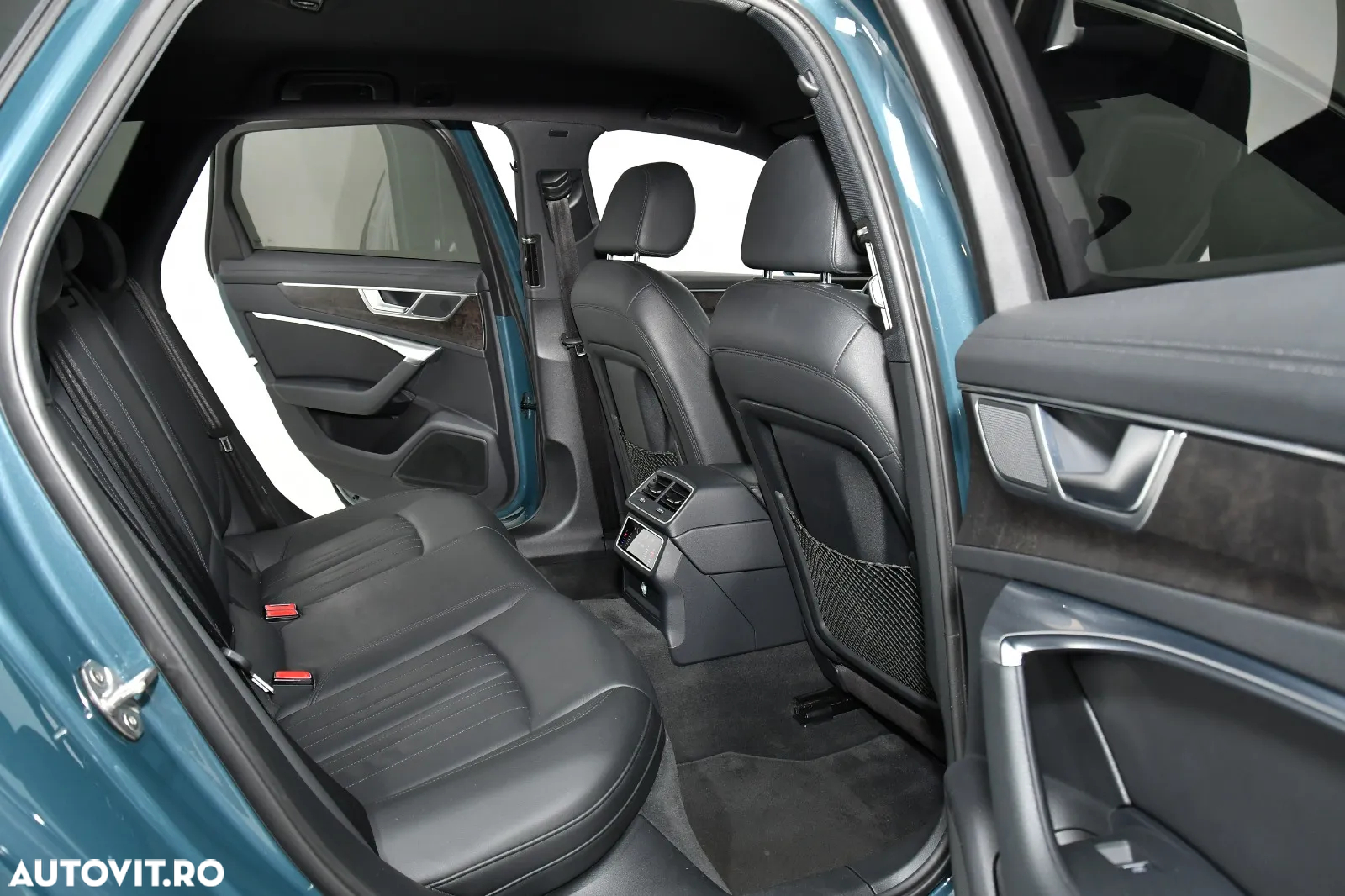 Audi A6 Avant 2.0 40 TDI quattro S tronic Design - 13