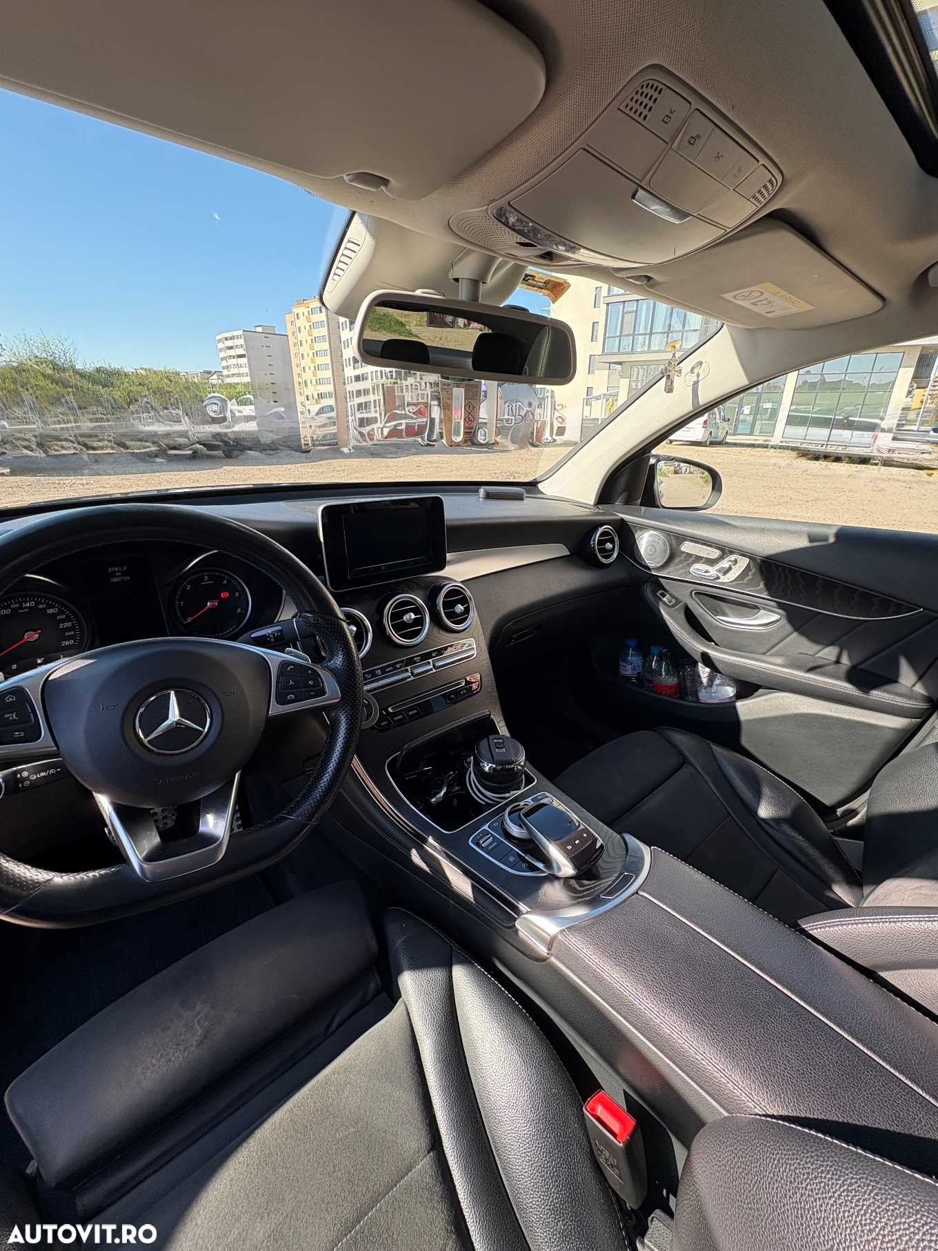 Mercedes-Benz GLC 250 d 4MATIC - 12