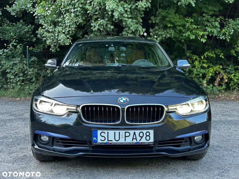 BMW Seria 3 328i xDrive - 6