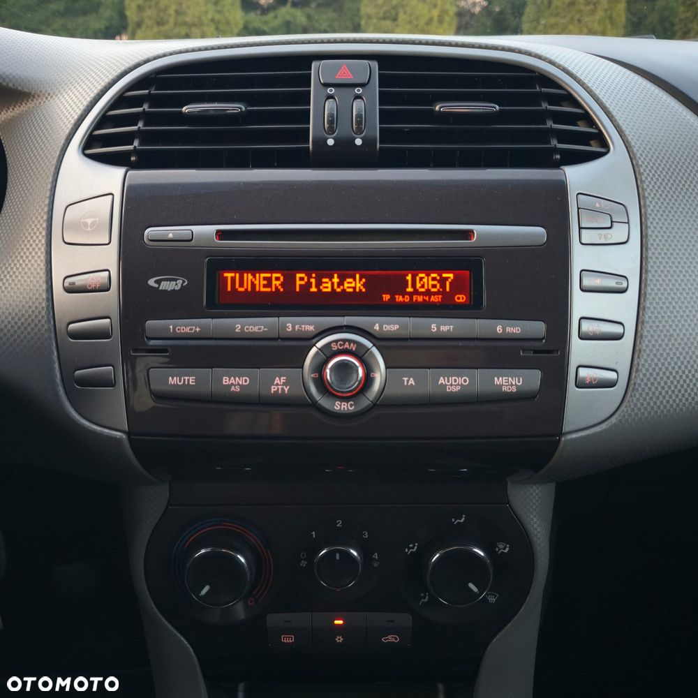 Fiat Bravo 1.4 16V Dynamic - 26