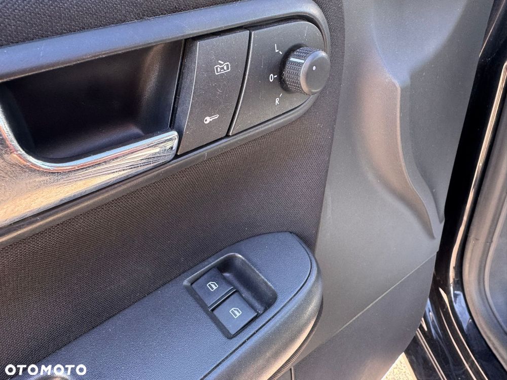 Seat Ibiza SC 1.4 16V Reference - 9