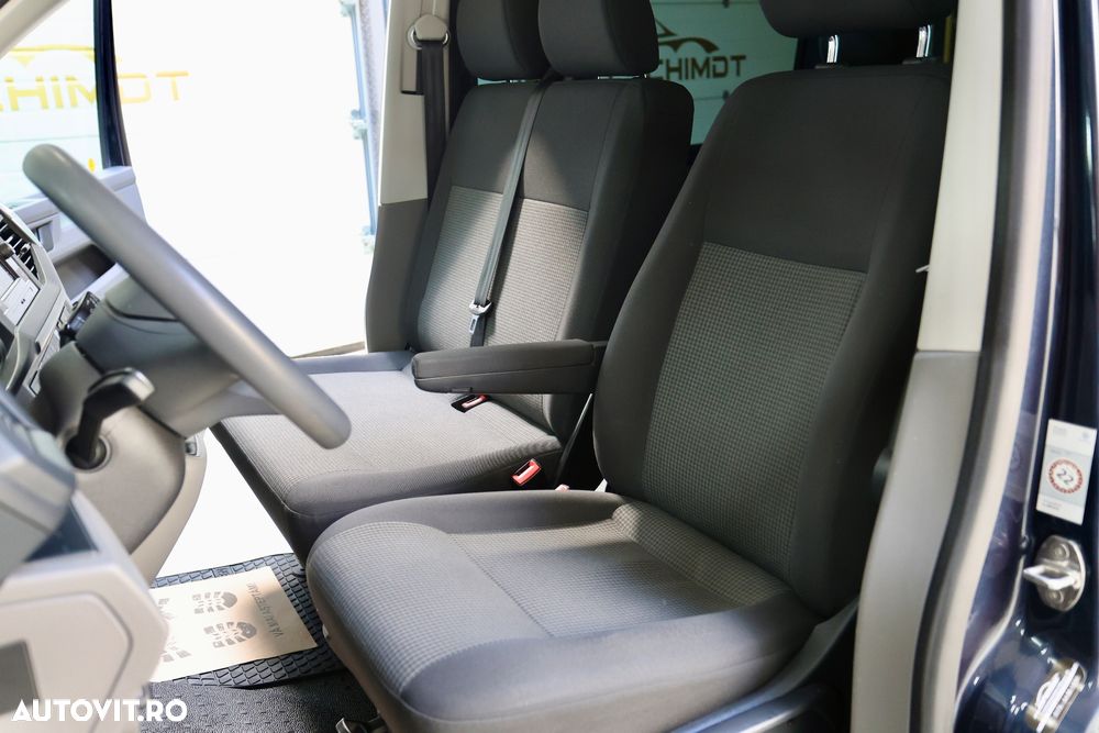 Volkswagen Caravelle T6.1 2.0 TDI 81 kW LR Comfortline - 11