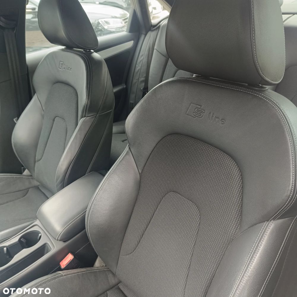 Audi A4 Limousine 2.0 TFSI quattro S line Sportpaket - 14