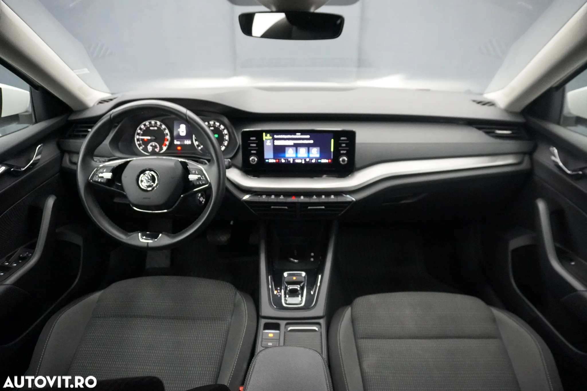 Skoda Octavia 2.0 TDI DSG Ambition - 13