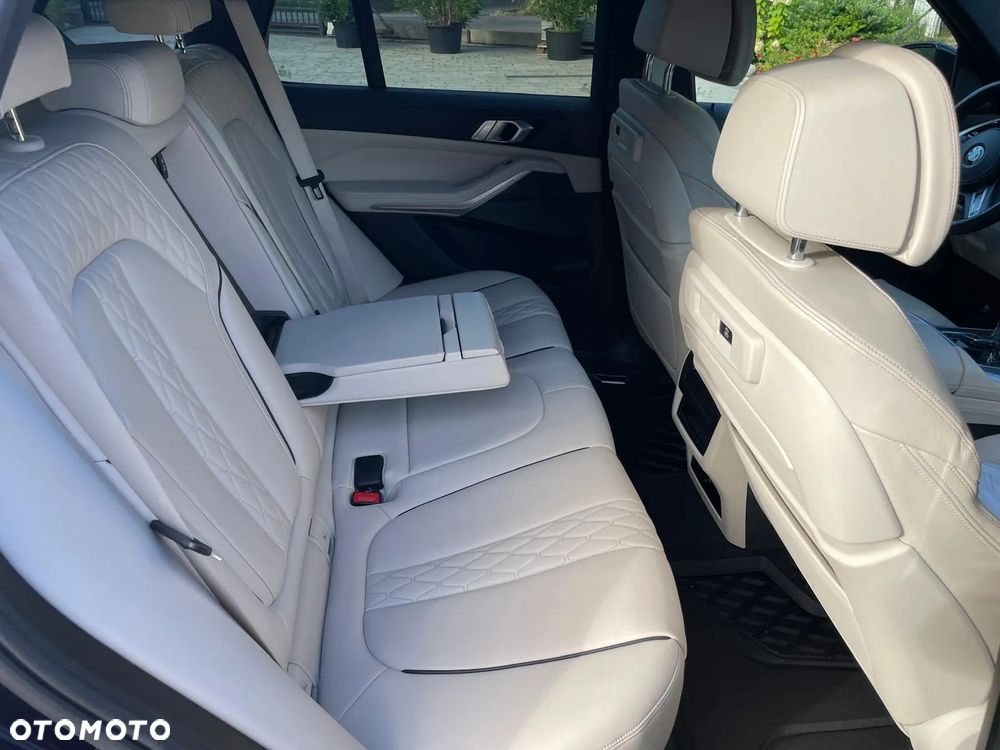 BMW X5 xDrive40i - 15