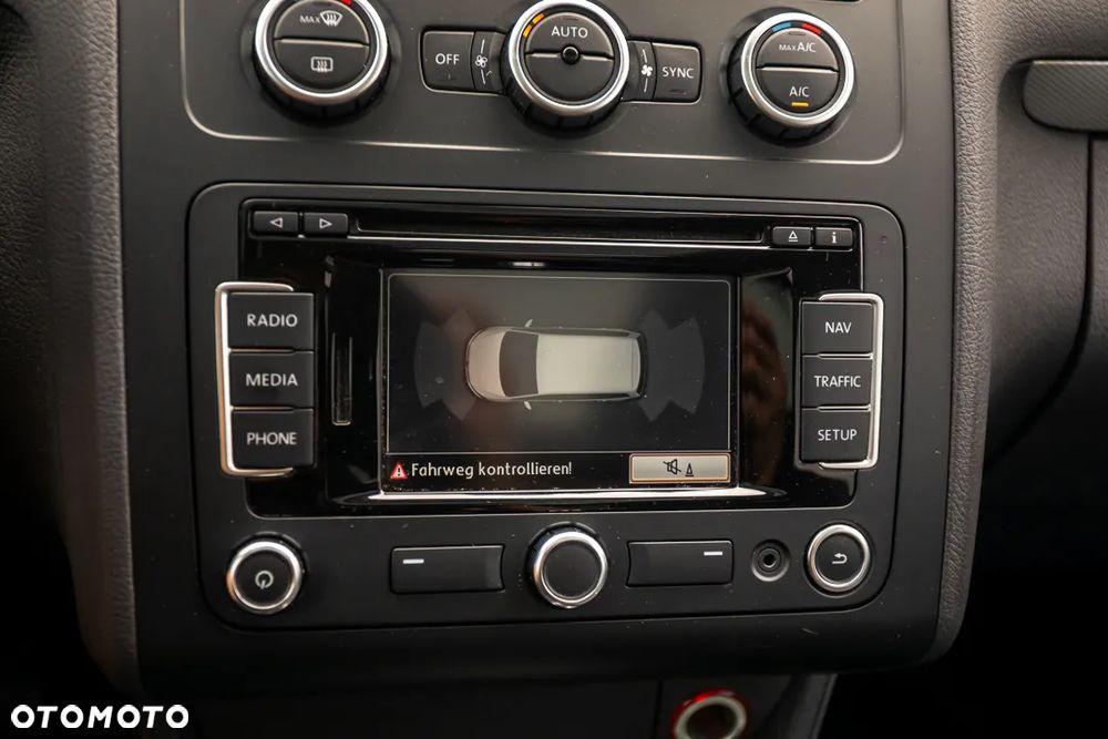 Volkswagen Touran 1.4 TSI DSG Join - 30