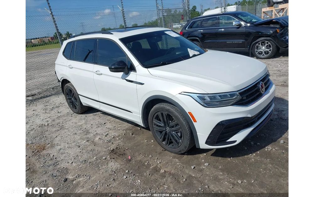 Volkswagen Tiguan - 2