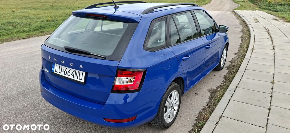 Skoda Fabia 1.0 TSI Ambition - 4