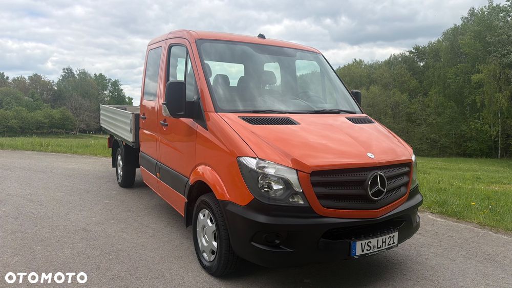 Mercedes-Benz Sprinter - 2