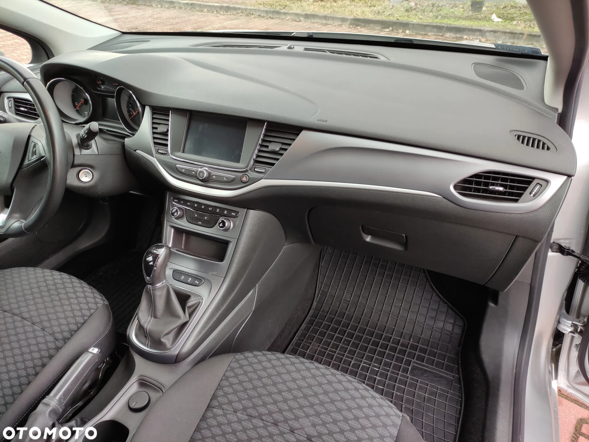 Opel Astra V 1.6 CDTI Enjoy S&S - 25