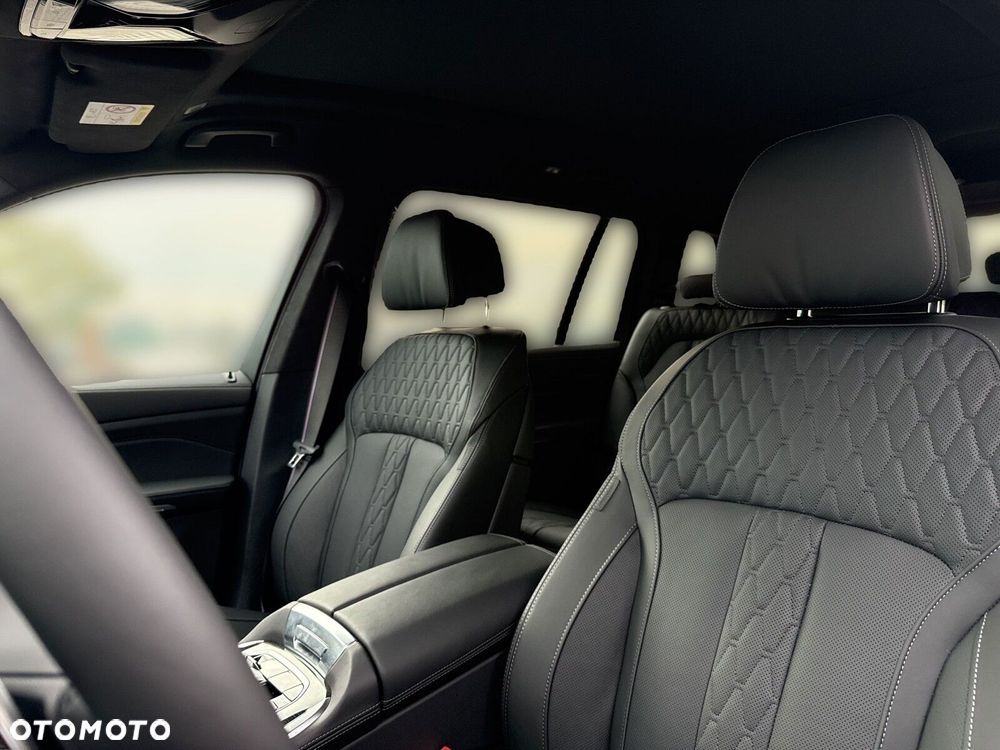BMW X7 - 13