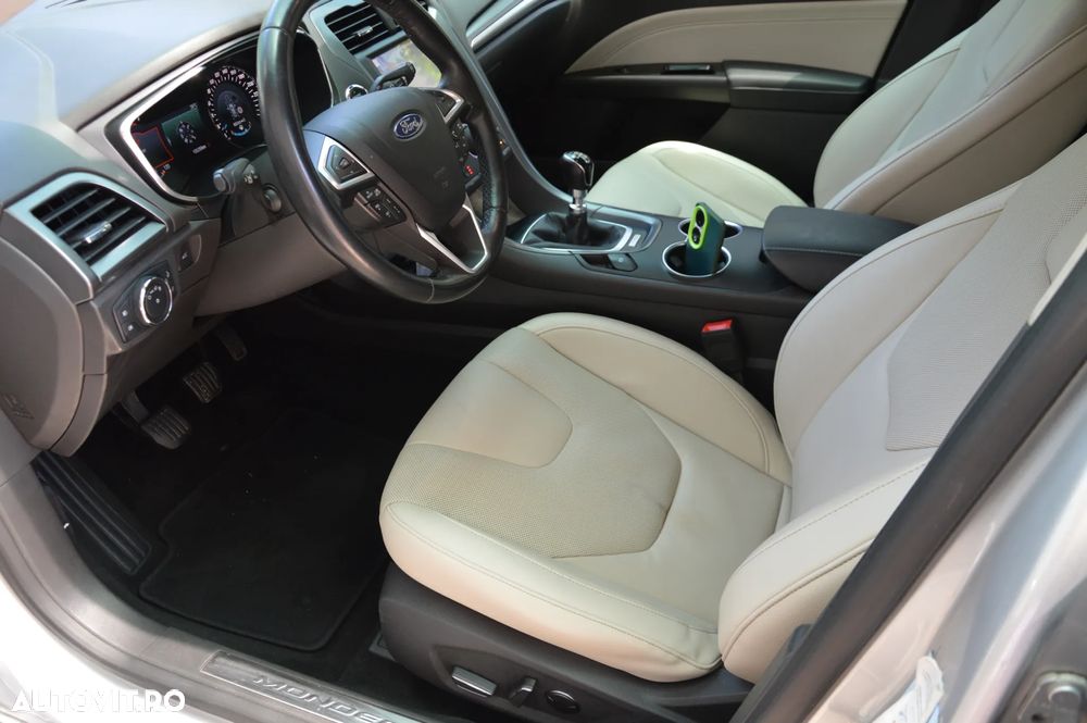 Ford Mondeo 1.5 TDCi Start-Stopp Titanium - 29