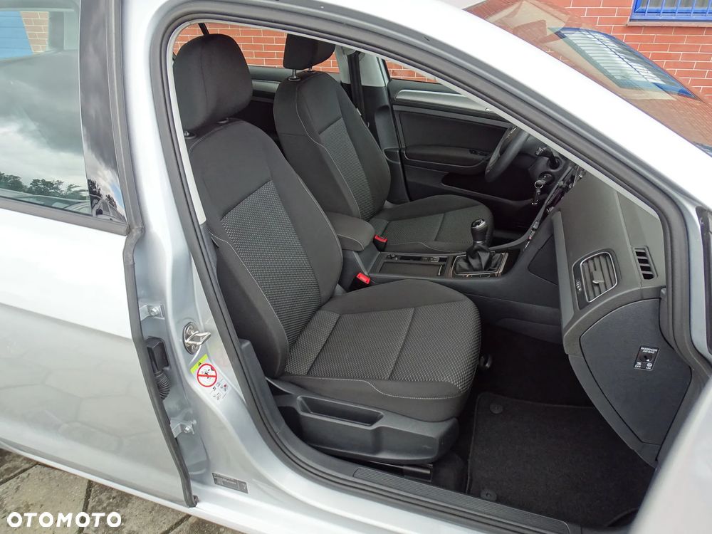 Volkswagen Golf 1.0 TSI Comfortline - 21