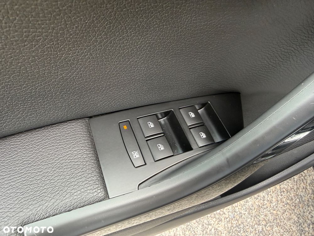 Opel Astra 2.0 CDTI DPF ecoFLEX SportsTourer Start/Stop Exklusiv - 16