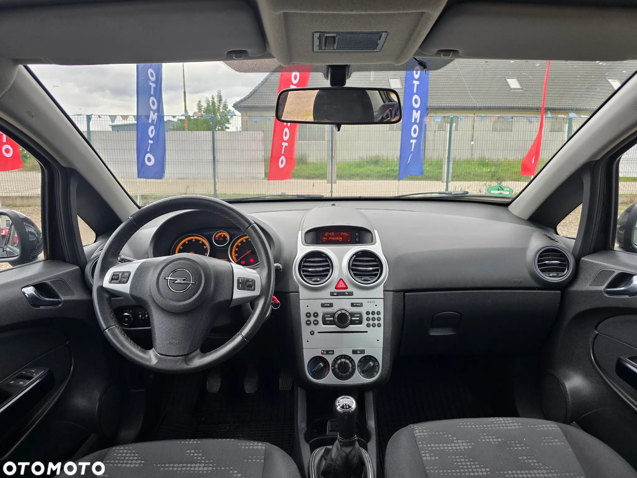 Opel Corsa 1.2 16V Enjoy - 31