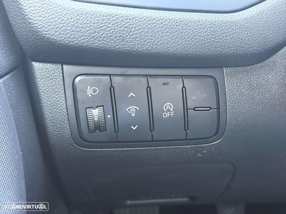 Kia Ceed SW 1.6 CRDi Nav Line - 36