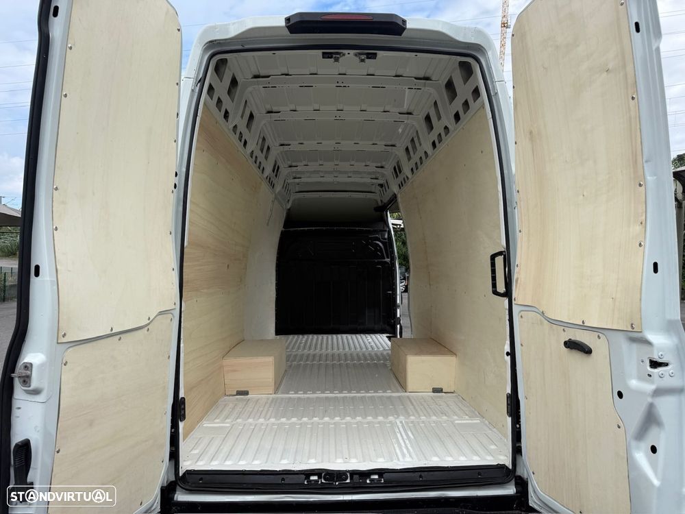 Iveco Daily 2.3 35S14D 4100 - 17