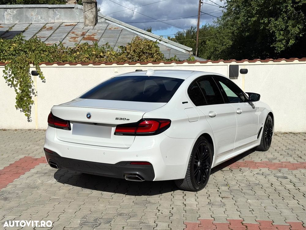 BMW Seria 5 530e Aut. M Sport Edition - 4